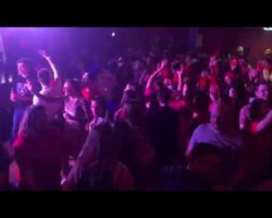 Lätz-Latzhoos-Gugga feat. The Offspring - The kids aren't alright Lätz-Latzhoos-Gugga feat. The Offspring - The kids aren't alright